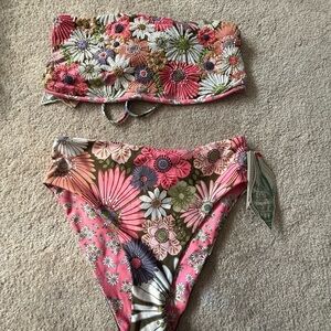 Agua Bendita Pink Floral Bikini